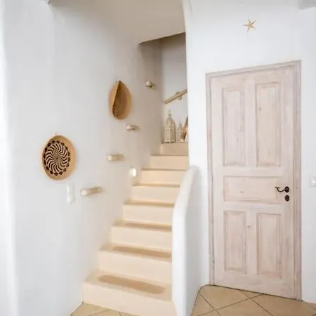 ヴィラ Private Anemi, Infinity Town Views By Avimar